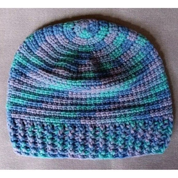 Handmade Accessories - Hat New Leia Allen Hand Made crocheted warm winter Beanie Skull Cap womans